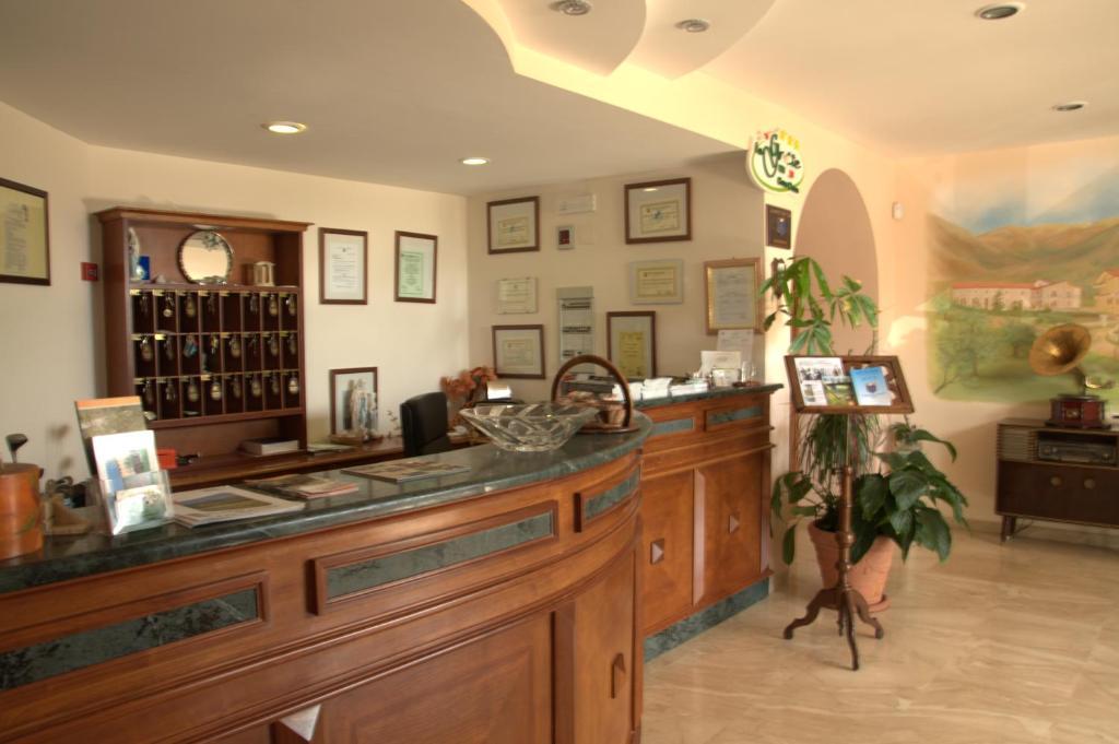 Hotel La Grotte San Donato Val di Comino Ngoại thất bức ảnh